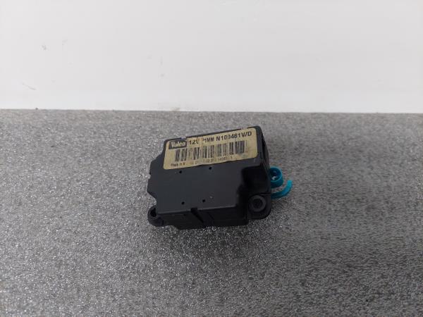 Motor Comportas Chaufagem NISSAN NOTE (E11, NE11) | 05 - 13 Imagem-1 Motor Comportas Chaufagem NISSAN NOTE (E11, NE11) | 05 - 13 Imagem-1