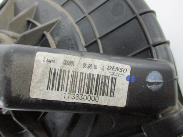 Motor Chaufagem RENAULT KANGOO / GRAND KANGOO (KW0/1_) | 08 - Imagem-4 Motor Chaufagem RENAULT KANGOO / GRAND KANGOO (KW0/1_) | 08 - Imagem-4