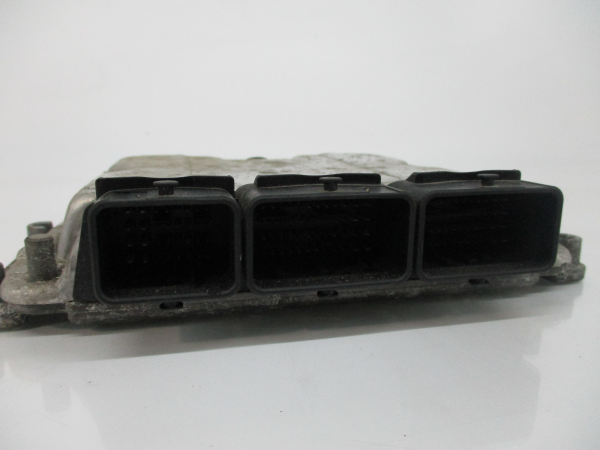 Centralina / Modulo Motor RENAULT LAGUNA II (BG0/1_) | 01 - 07 Imagem-2 Centralina / Modulo Motor RENAULT LAGUNA II (BG0/1_) | 01 - 07 Imagem-2