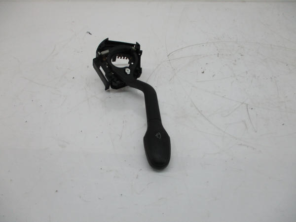 Comutador / Manete (Luzes/Piscas/Escovas/Fita) SEAT CORDOBA (6K1, 6K2) | 93 - 02 Imagem-4 Comutador / Manete (Luzes/Piscas/Escovas/Fita) SEAT CORDOBA (6K1, 6K2) | 93 - 02 Imagem-4