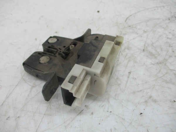 Fecho Tampa Mala RENAULT LAGUNA II (BG0/1_) | 01 - 07 Imagem-2 Fecho Tampa Mala RENAULT LAGUNA II (BG0/1_) | 01 - 07 Imagem-2