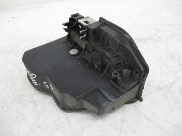 Fecho Porta Tras Dto BMW 5 (E60) | 01 - 10 Imagem-3 Fecho Porta Tras Dto BMW 5 (E60) | 01 - 10 Imagem-3