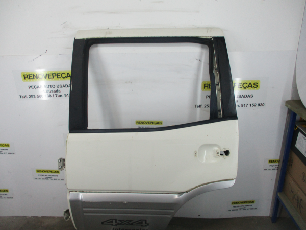 Porta Tras Esq NISSAN TERRANO II (R20) | 92 - 07 Imagem-2 Porta Tras Esq NISSAN TERRANO II (R20) | 92 - 07 Imagem-2