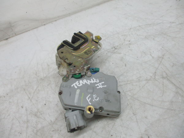 Fecho Porta Frente Esq NISSAN TERRANO II (R20) | 92 - 07 Imagem-2 Fecho Porta Frente Esq NISSAN TERRANO II (R20) | 92 - 07 Imagem-2