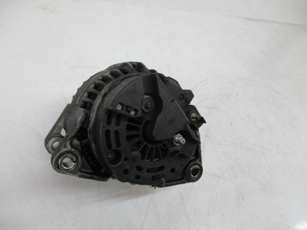 Alternador OPEL VECTRA C (Z02) | 02 - 09 Imagem-2 Alternador OPEL VECTRA C (Z02) | 02 - 09 Imagem-2
