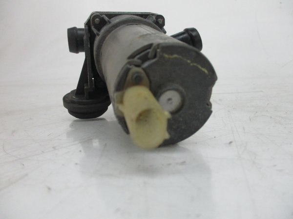 Bomba Agua Adicional BMW 1 (E87) | 03 - 13 Imagem-4 Bomba Agua Adicional BMW 1 (E87) | 03 - 13 Imagem-4