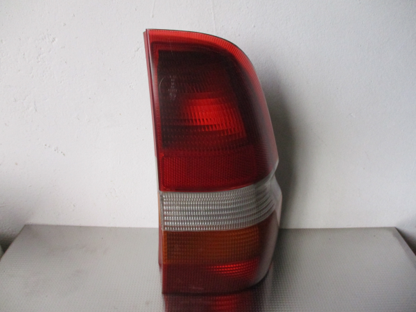 Farolim Dto FORD ESCORT VI Turnier (GAL, ANL) | 95 - 02
