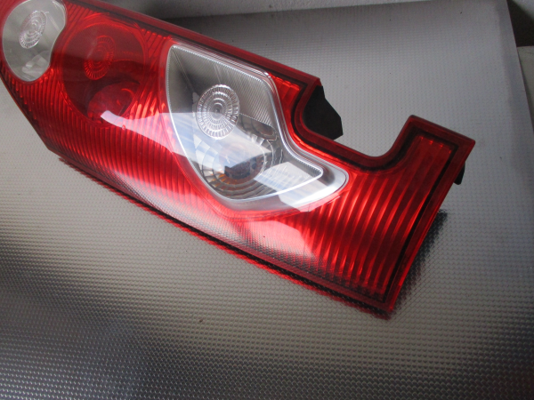 Farolim Dto RENAULT KANGOO / GRAND KANGOO (KW0/1_) | 08 - Imagem-1 Farolim Dto RENAULT KANGOO / GRAND KANGOO (KW0/1_) | 08 - Imagem-1