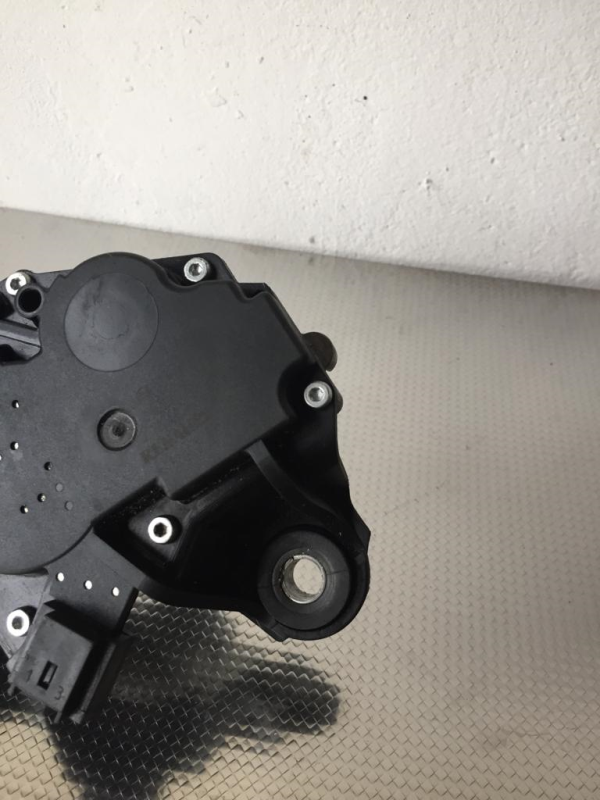 Motor Escovas / Limpa Vidros Tras RENAULT KANGOO / GRAND KANGOO (KW0/1_) | 08 - Imagem-4 Motor Escovas / Limpa Vidros Tras RENAULT KANGOO / GRAND KANGOO (KW0/1_) | 08 - Imagem-4