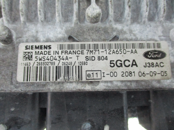 Centralina / Modulo Motor SUZUKI VITARA (ET, TA, TD) | 88 - 02 Imagem-4 Centralina / Modulo Motor SUZUKI VITARA (ET, TA, TD) | 88 - 02 Imagem-4