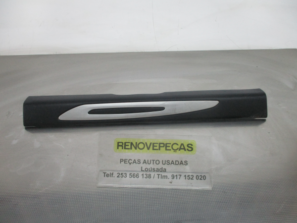 Soleira Porta CITROEN DS3 | 09 - 16 Imagem-0 Soleira Porta CITROEN DS3 | 09 - 16 Imagem-0