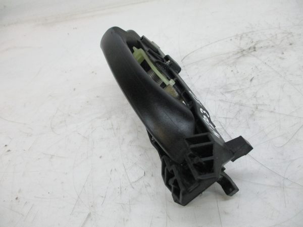 Puxador Exterior Tras Dto MERCEDES-BENZ C-CLASS (W203) | 00 - 07 Imagem-3 Puxador Exterior Tras Dto MERCEDES-BENZ C-CLASS (W203) | 00 - 07 Imagem-3