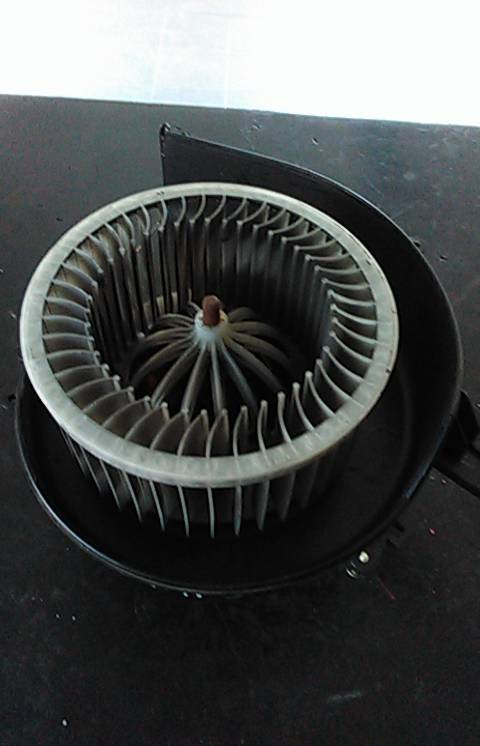 Motor Chaufagem SKODA FABIA II (542) | 06 - 14 Imagem-2 Motor Chaufagem SKODA FABIA II (542) | 06 - 14 Imagem-2
