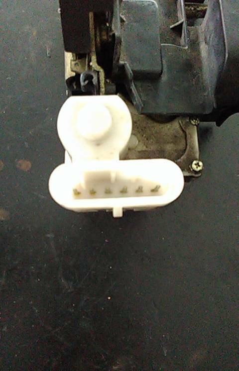 Fecho Porta Frente Esq FIAT PUNTO (176_) | 93 - 99 Imagem-1 Fecho Porta Frente Esq FIAT PUNTO (176_) | 93 - 99 Imagem-1