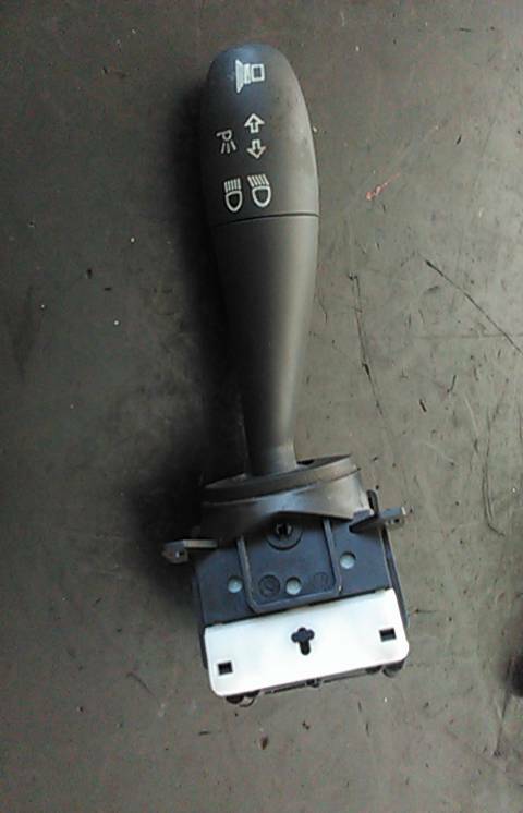 Comutador / Manete (Luzes/Piscas/Escovas/Fita) MG MG ZT | 01 - 05