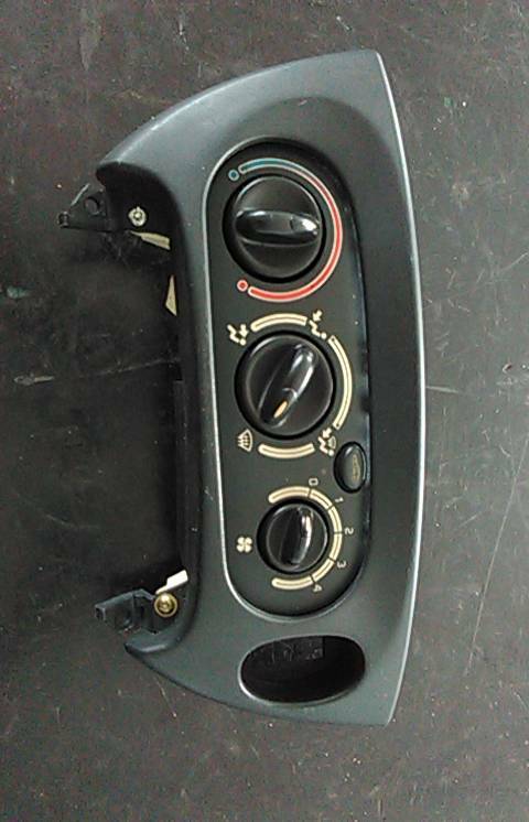 Comando Chaufagem RENAULT MEGANE I (BA0/1_) | 95 - 04