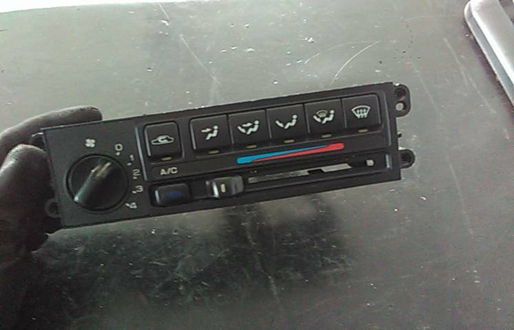 COMANDO CLIMA NISSAN PRIMERA (P10) | 90 - 96