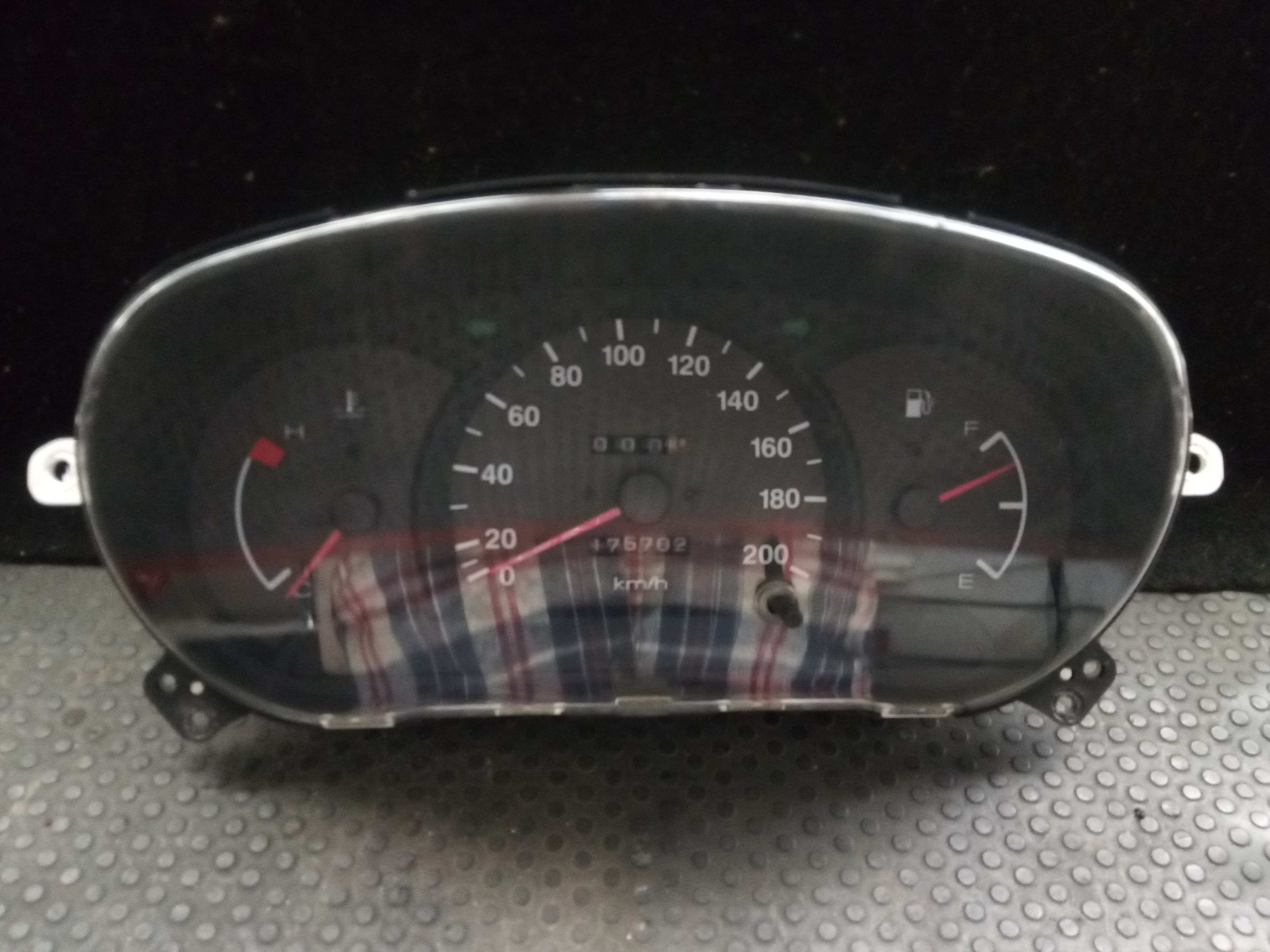 Quadrante / Conta Rotaçoes HYUNDAI ACCENT II três volumes (LC) | 99 - 17