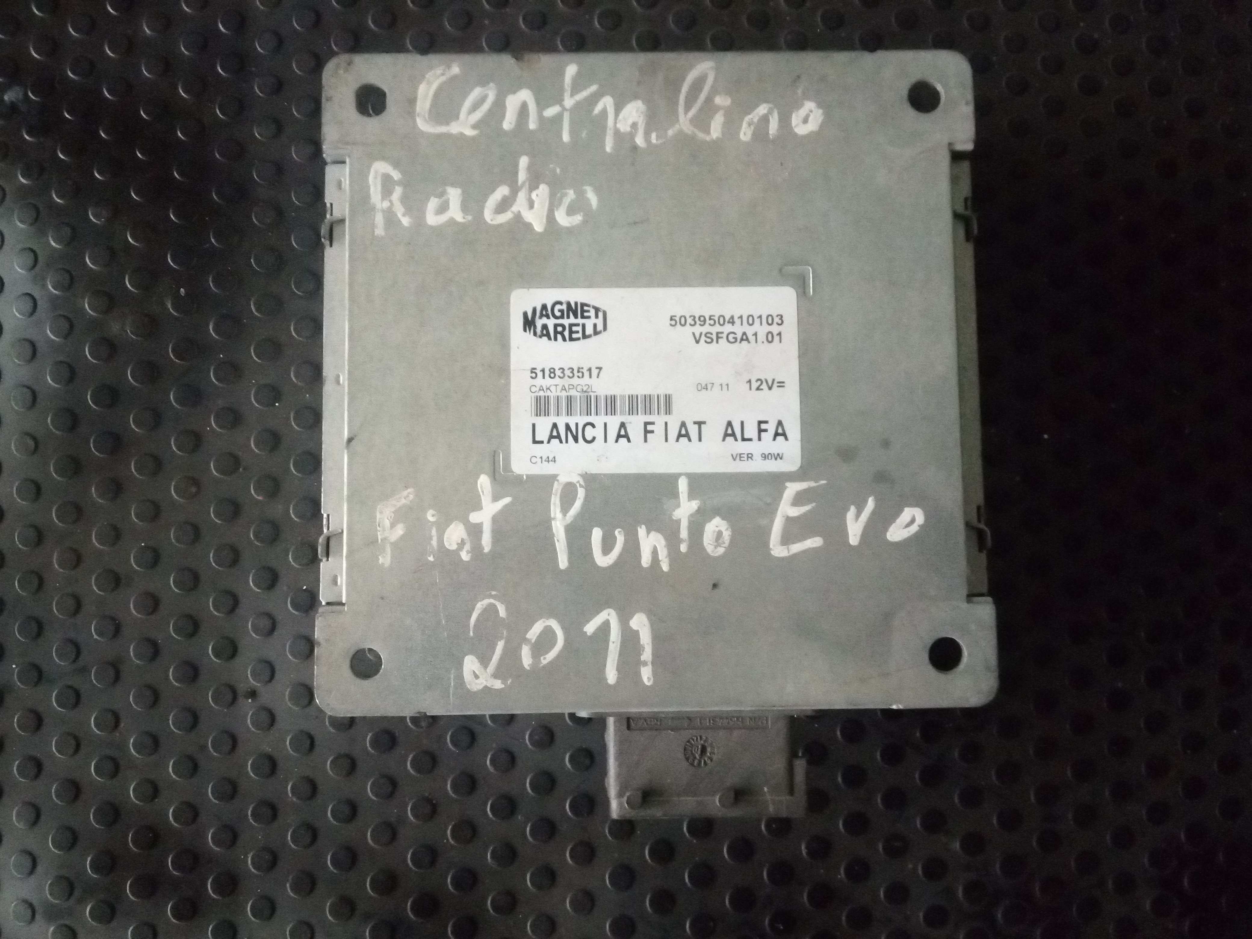 Centralina / Modulo Radio FIAT PUNTO EVO (199_) | 08 - Imagem-1 Centralina / Modulo Radio FIAT PUNTO EVO (199_) | 08 - Imagem-1