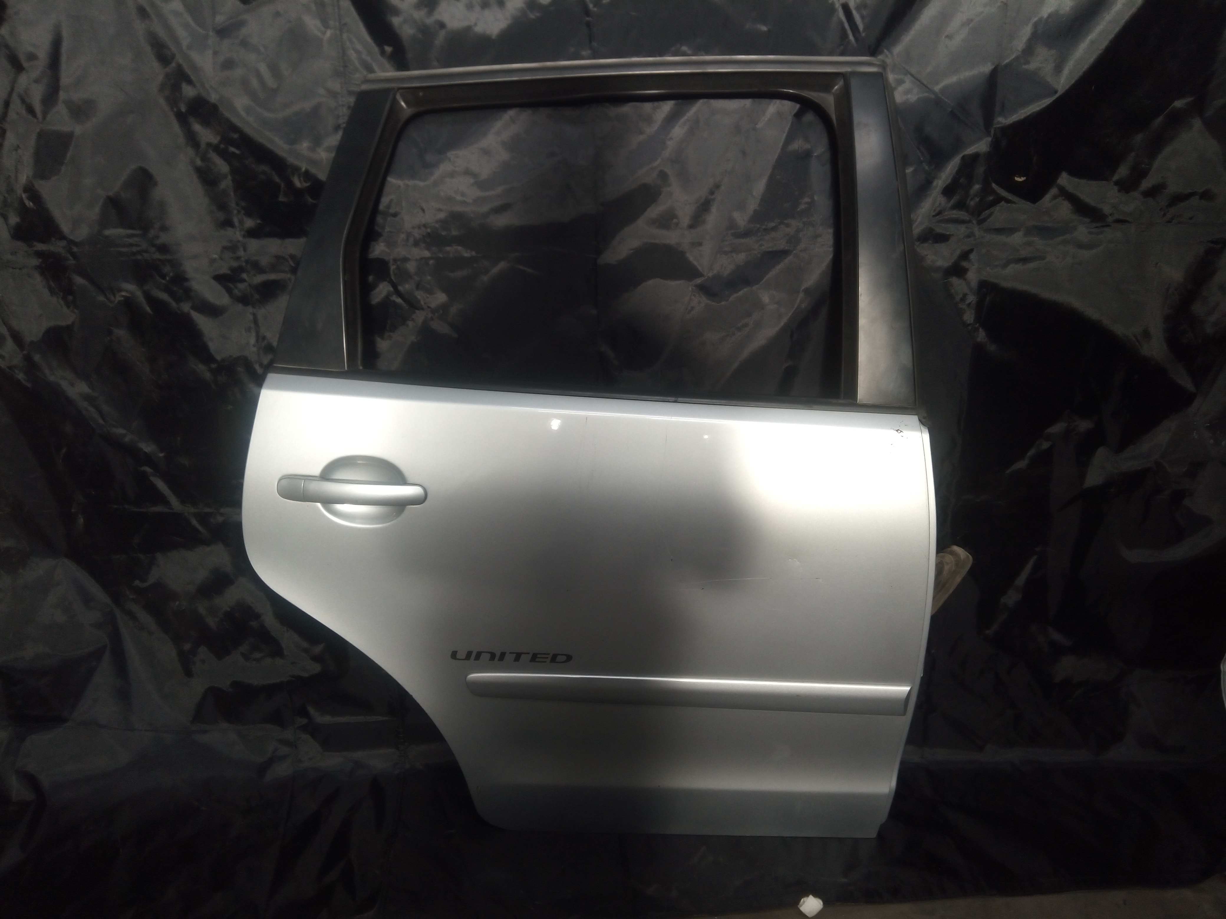 PORTA POSTERIORE DESTRA VOLKSWAGEN POLO (9N_) | 01 - 14