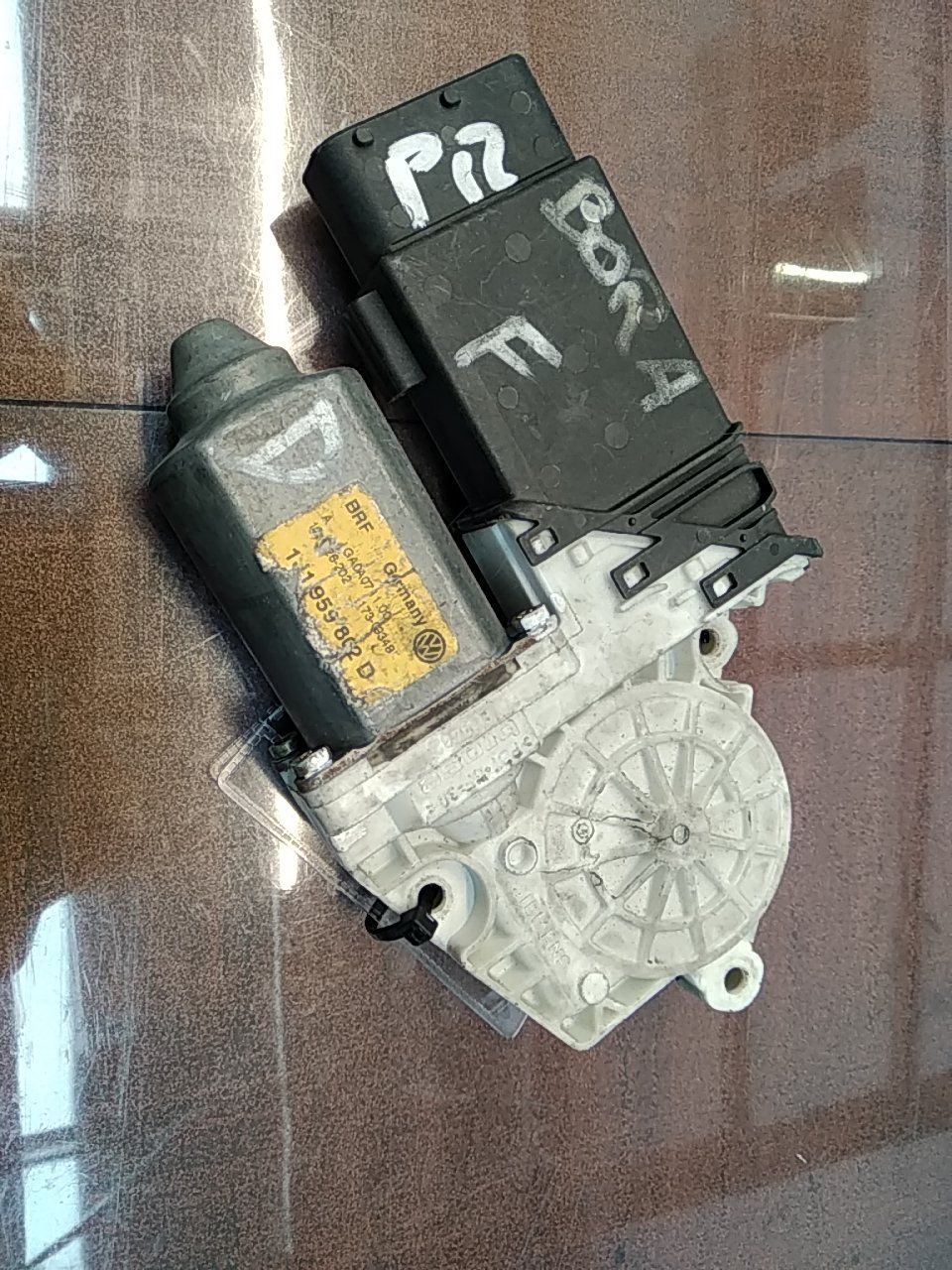 Motor Elétrico do Vidro Frente Drt VOLKSWAGEN BORA (1J2) | 98 - 13