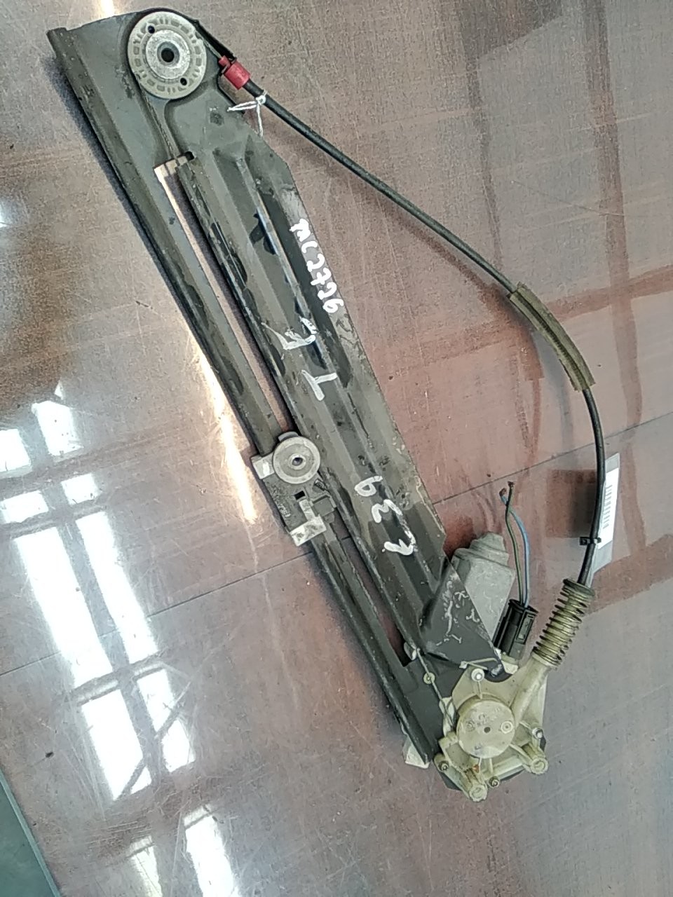 Elevalunas trasero izquierdo BMW 5 (E39) | 95 - 03