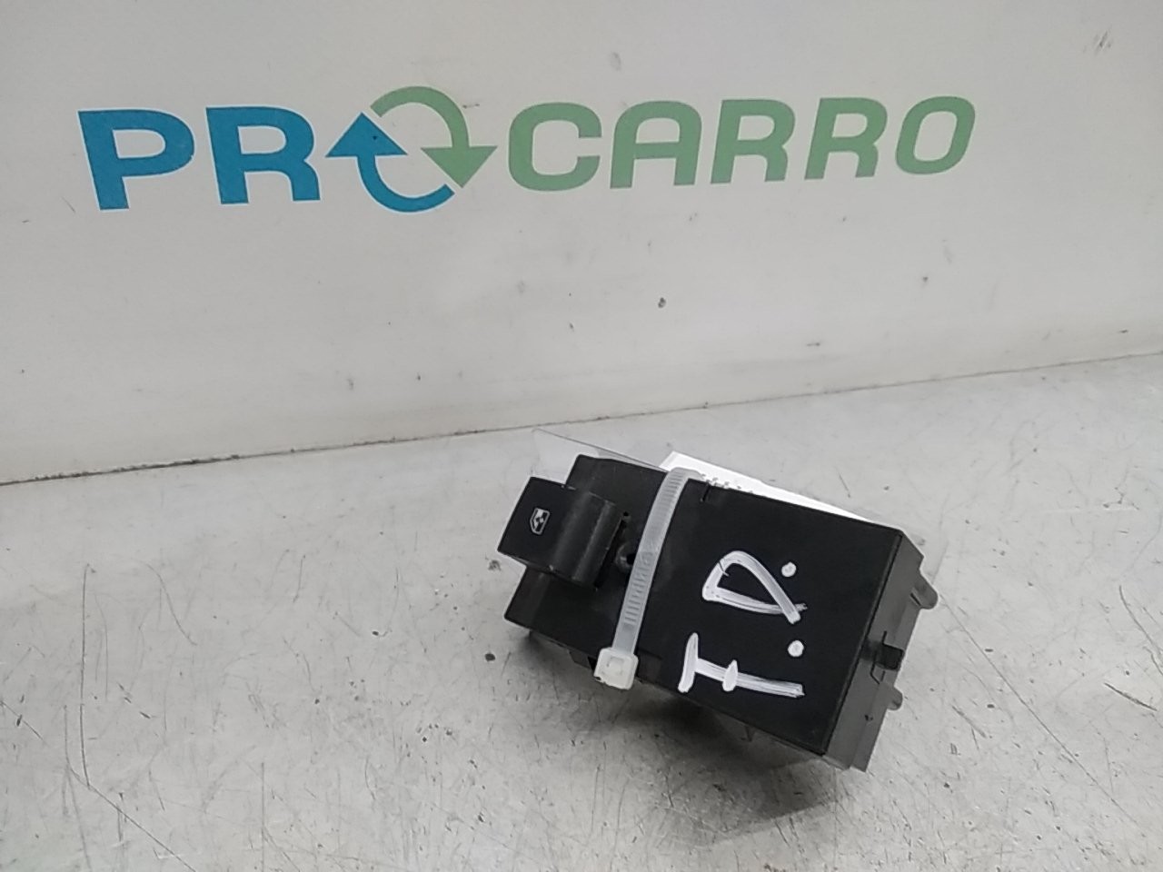 Mando elevalunas delantero derecho OPEL MERIVA B Veículo multiuso (S10) | 10 - 17