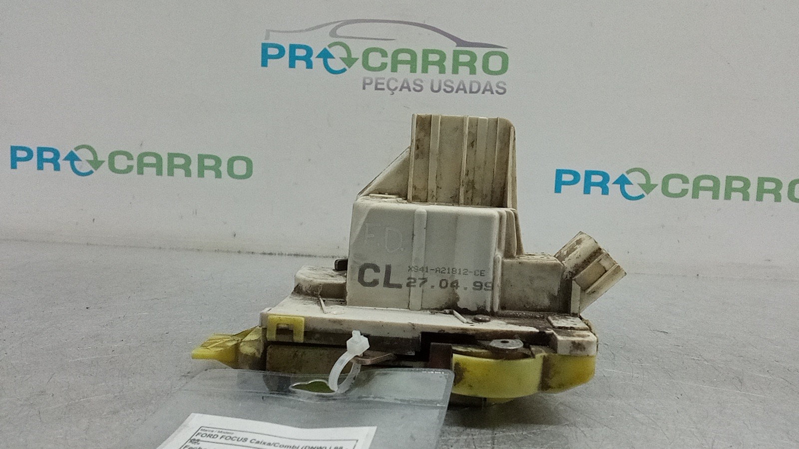 Serrure de porte avant droite FORD FOCUS Caixa/Combi (DNW) | 98 - 05 Imagem-0