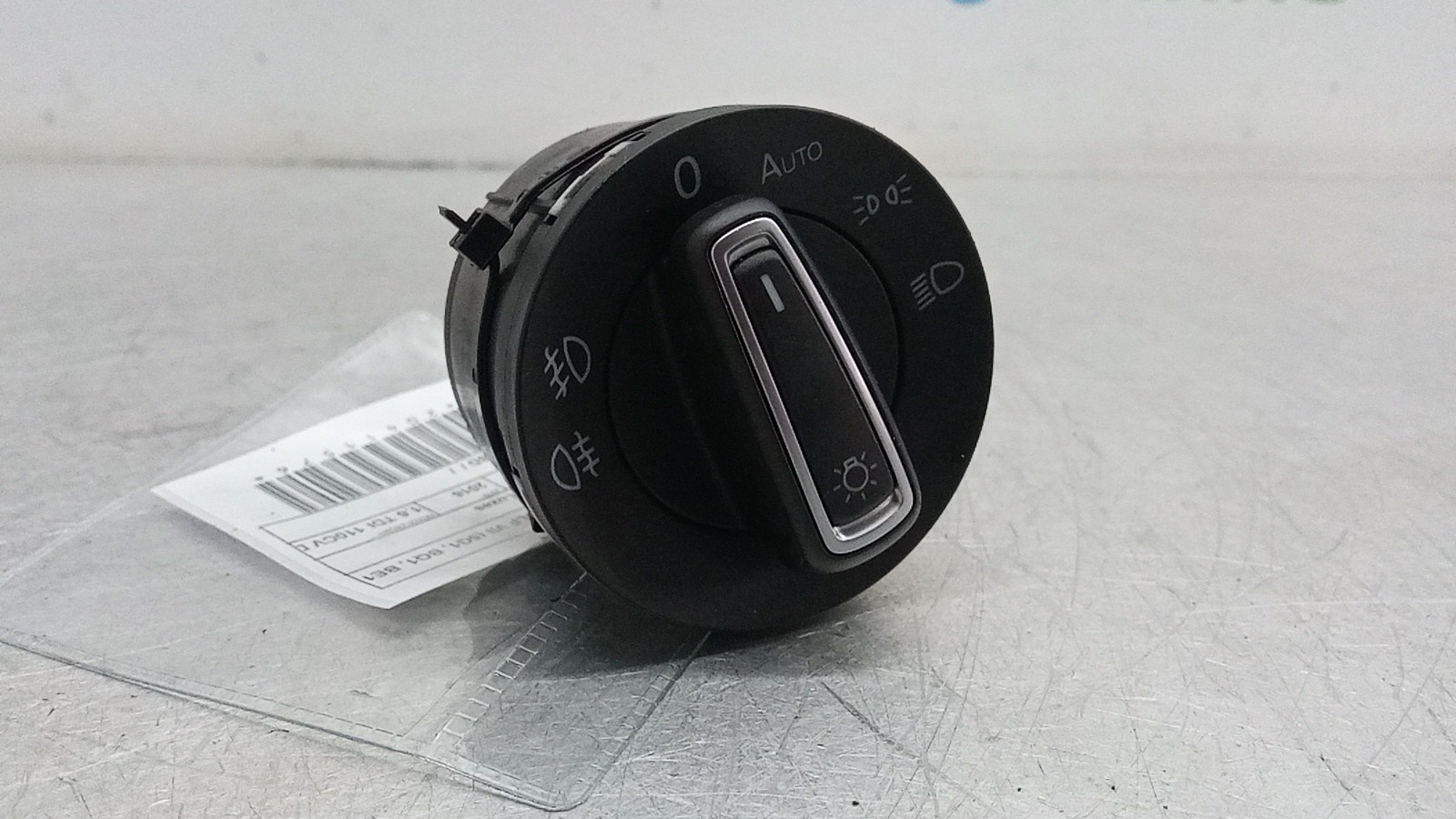 Interruptor das Luzes VOLKSWAGEN GOLF VII (5G1, BQ1, BE1, BE2) | 12 - 