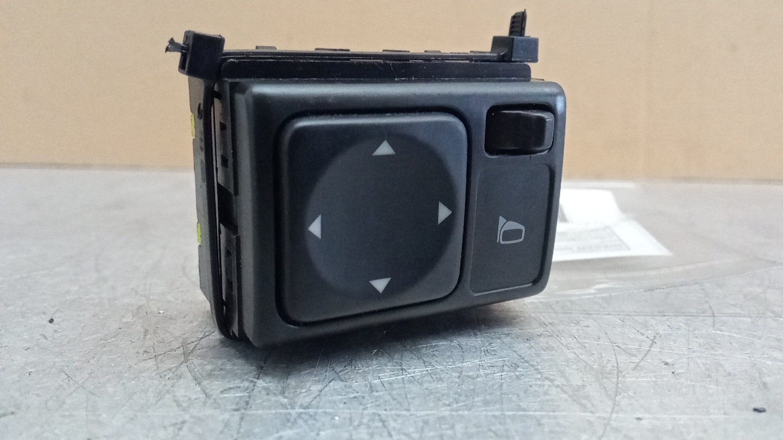 Commutateur rétriviseur NISSAN NOTE (E11, NE11) | 05 - 13