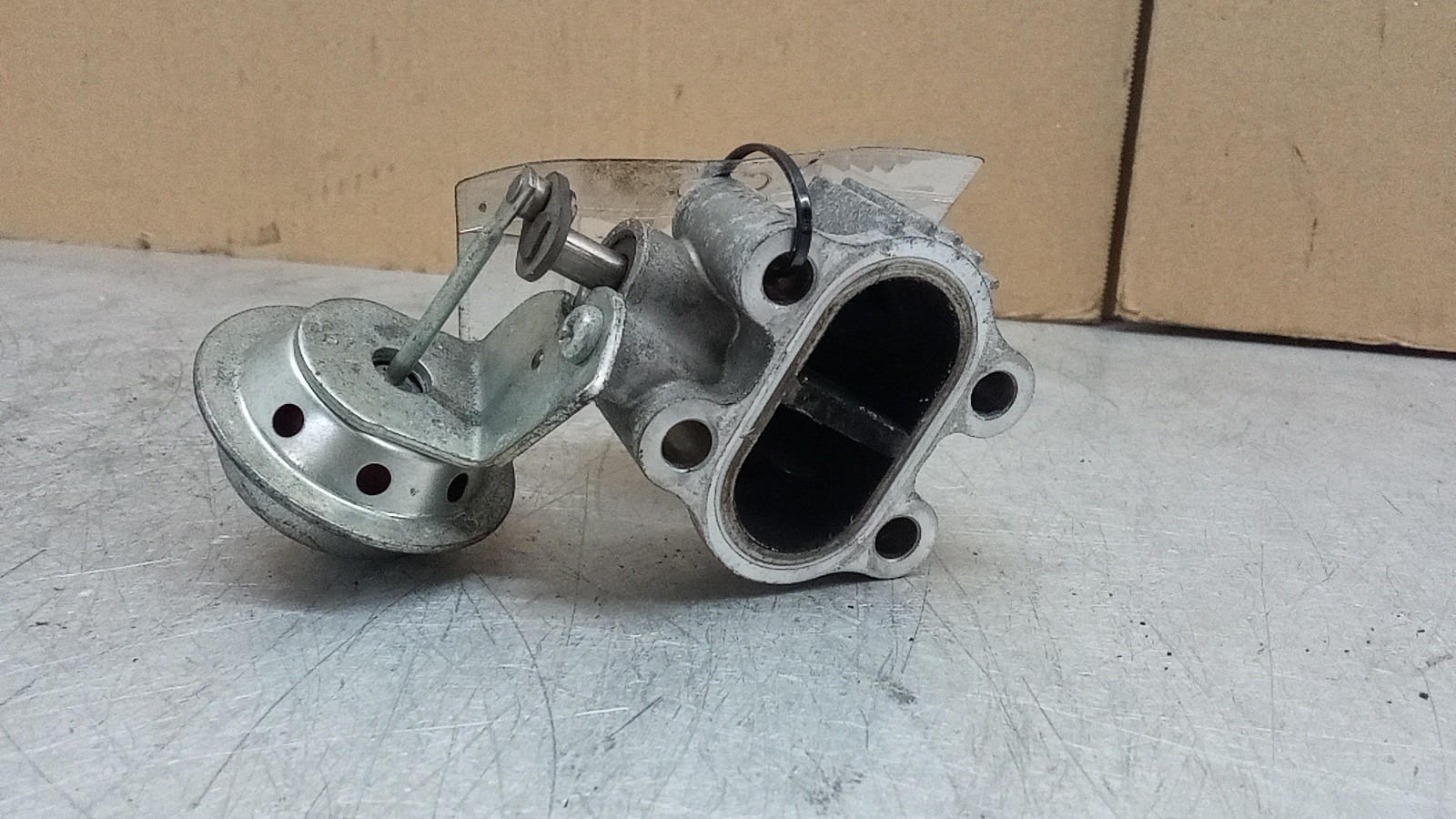EGR Valve TOYOTA AVENSIS três volumes (_T27_) | 08 - 18 Imagem-1