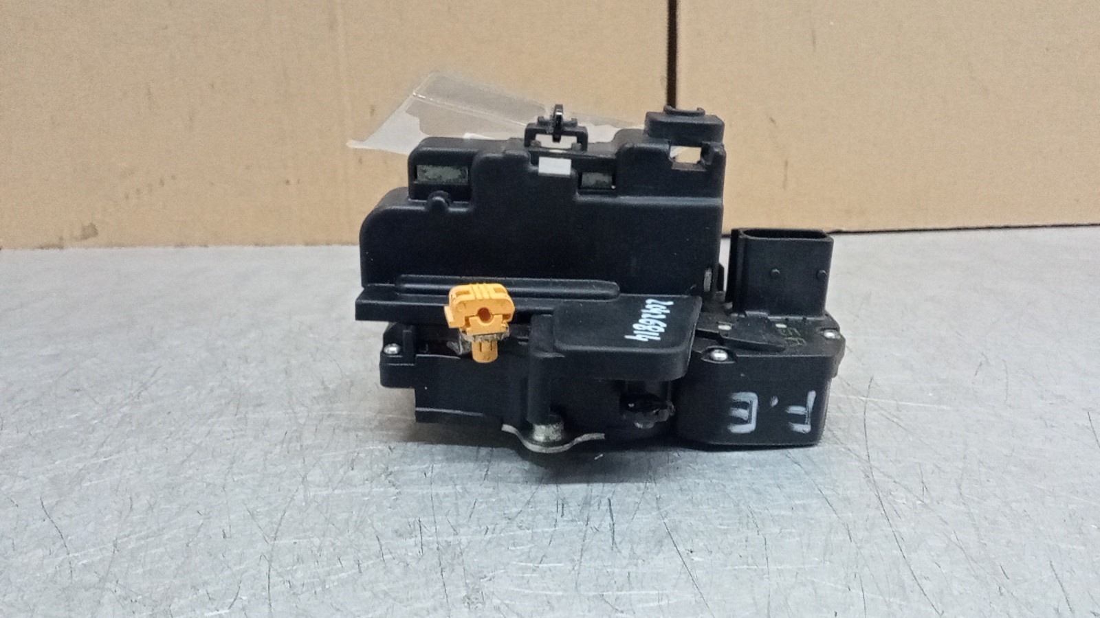Front left lock OPEL ANTARA (L07) | 06 - 
