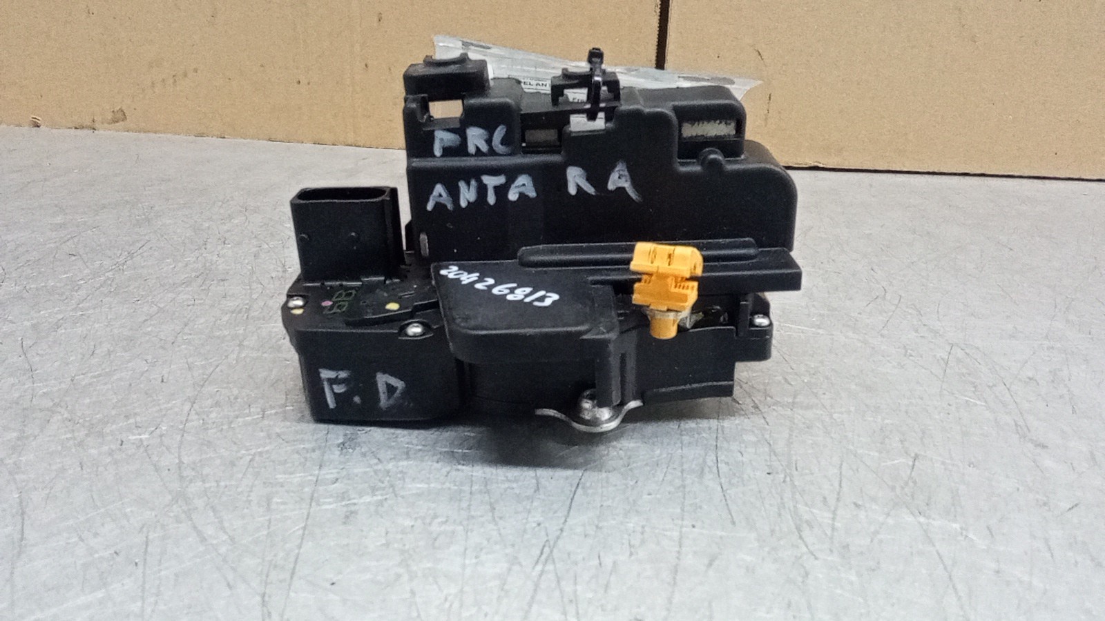 Front right lock OPEL ANTARA (L07) | 06 - 