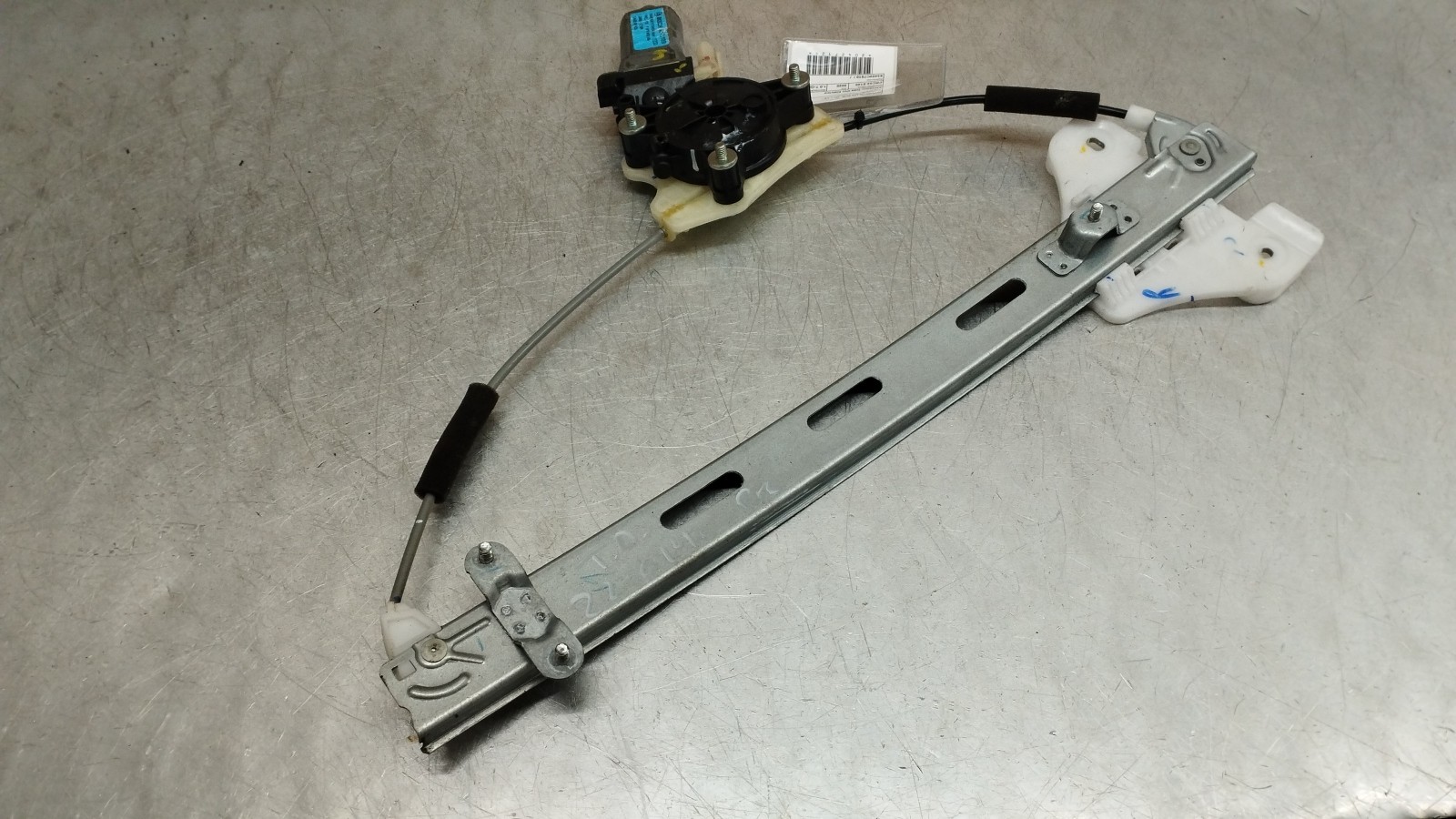 Lève-vitre arrière droit électrique HYUNDAI i20 (GB, IB) | 14 - 