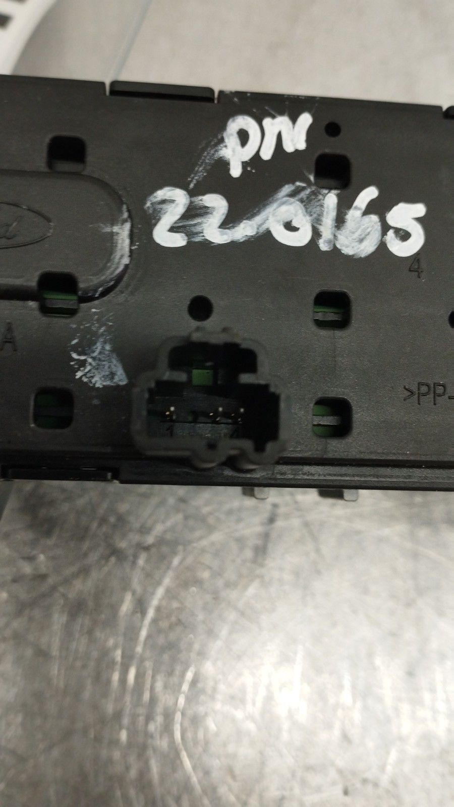 Commutateur multifonctions FORD FIESTA VII | 17 -  Imagem-2