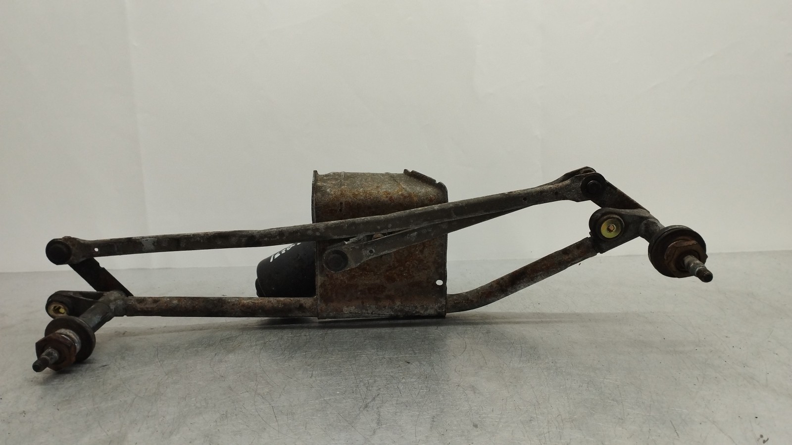 Moteur d´essuie glace avant MERCEDES-BENZ V-CLASS (638/2) | 96 - 03