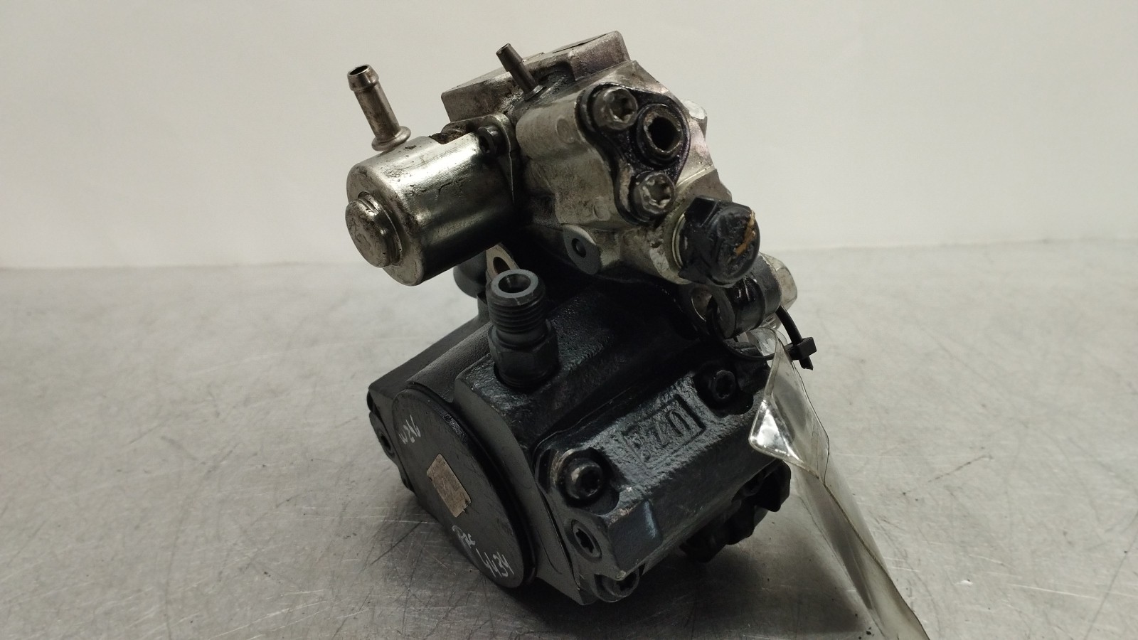 Injection pump / Common-Rail MERCEDES-BENZ B-CLASS (W246, W242) | 11 - 18 Imagem-3