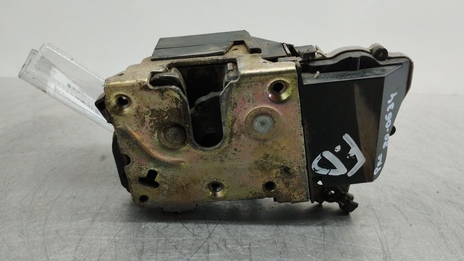 Front right lock PEUGEOT 406 (8B) | 95 - 05