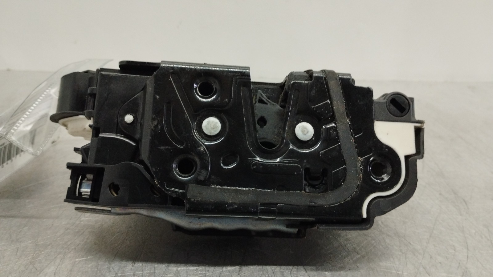 Fecho da Porta Frente Dto VOLKSWAGEN GOLF VI Van (5K1_) | 08 - 12