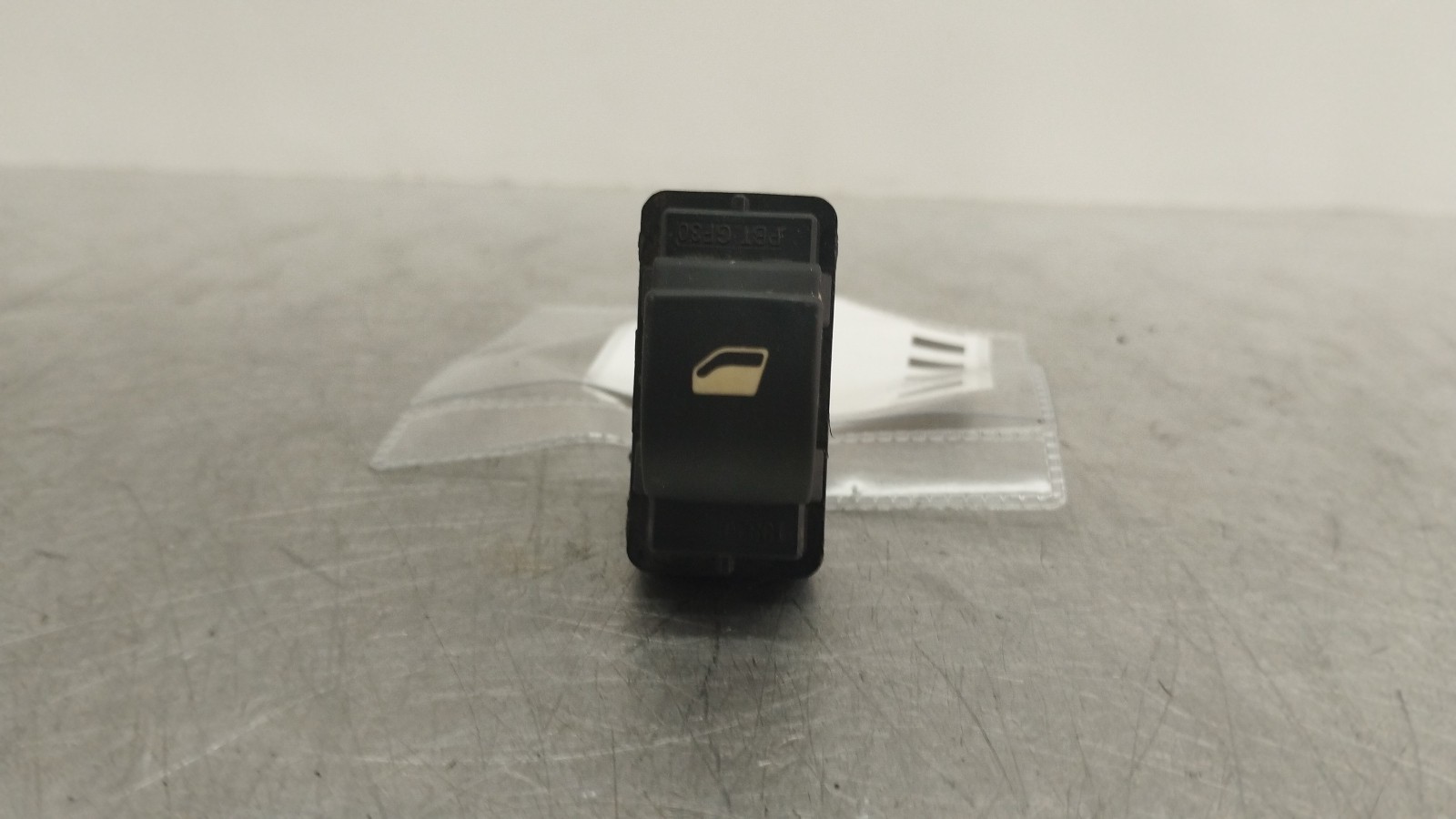 Interrupteur de vitre arrière droite PEUGEOT 308 I (4A_, 4C_) | 07 - 16 Imagem-0