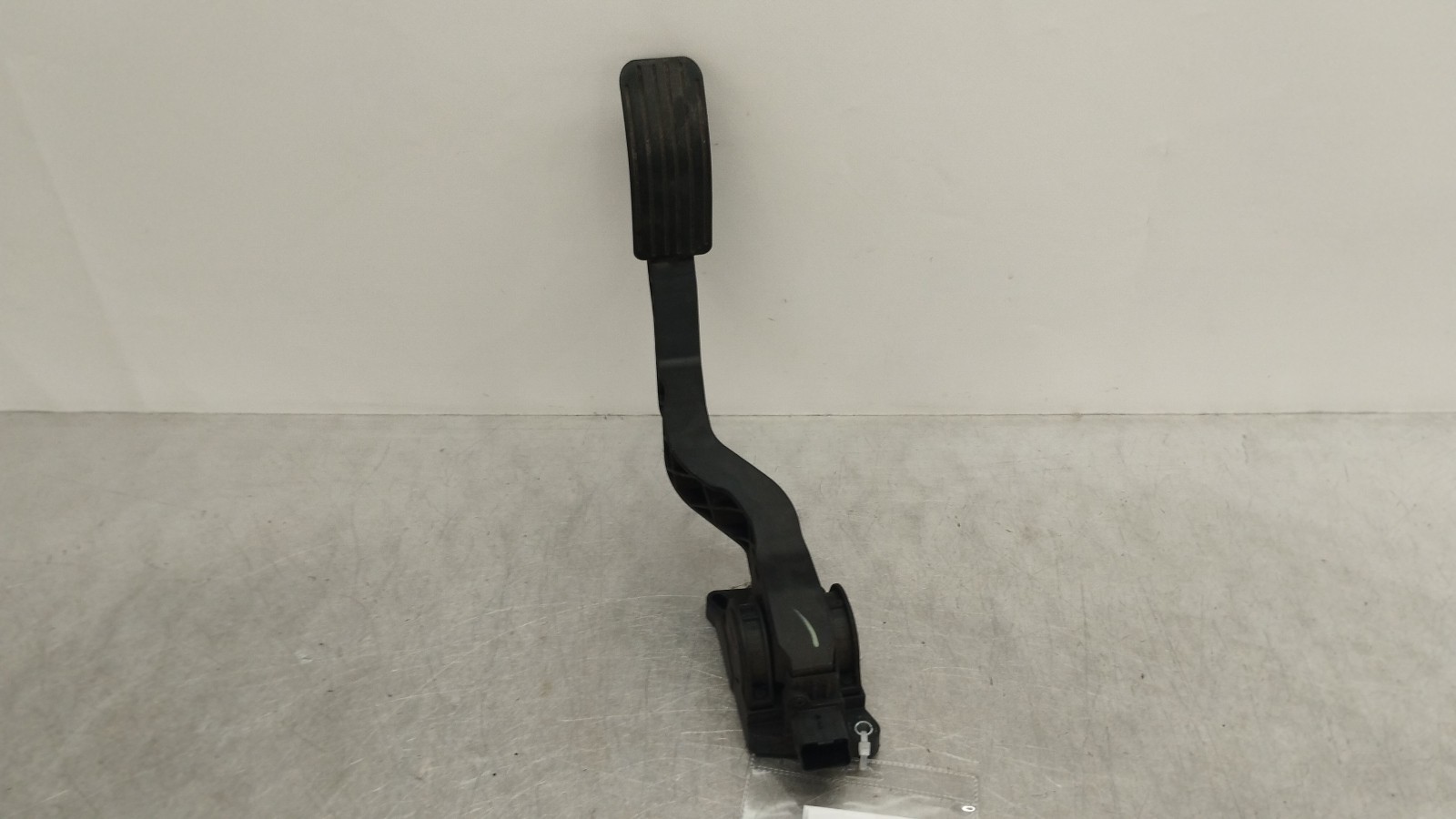 Accelerator pedal PEUGEOT 206 Hatchback (2A/C) | 98 - 12 Imagem-0
