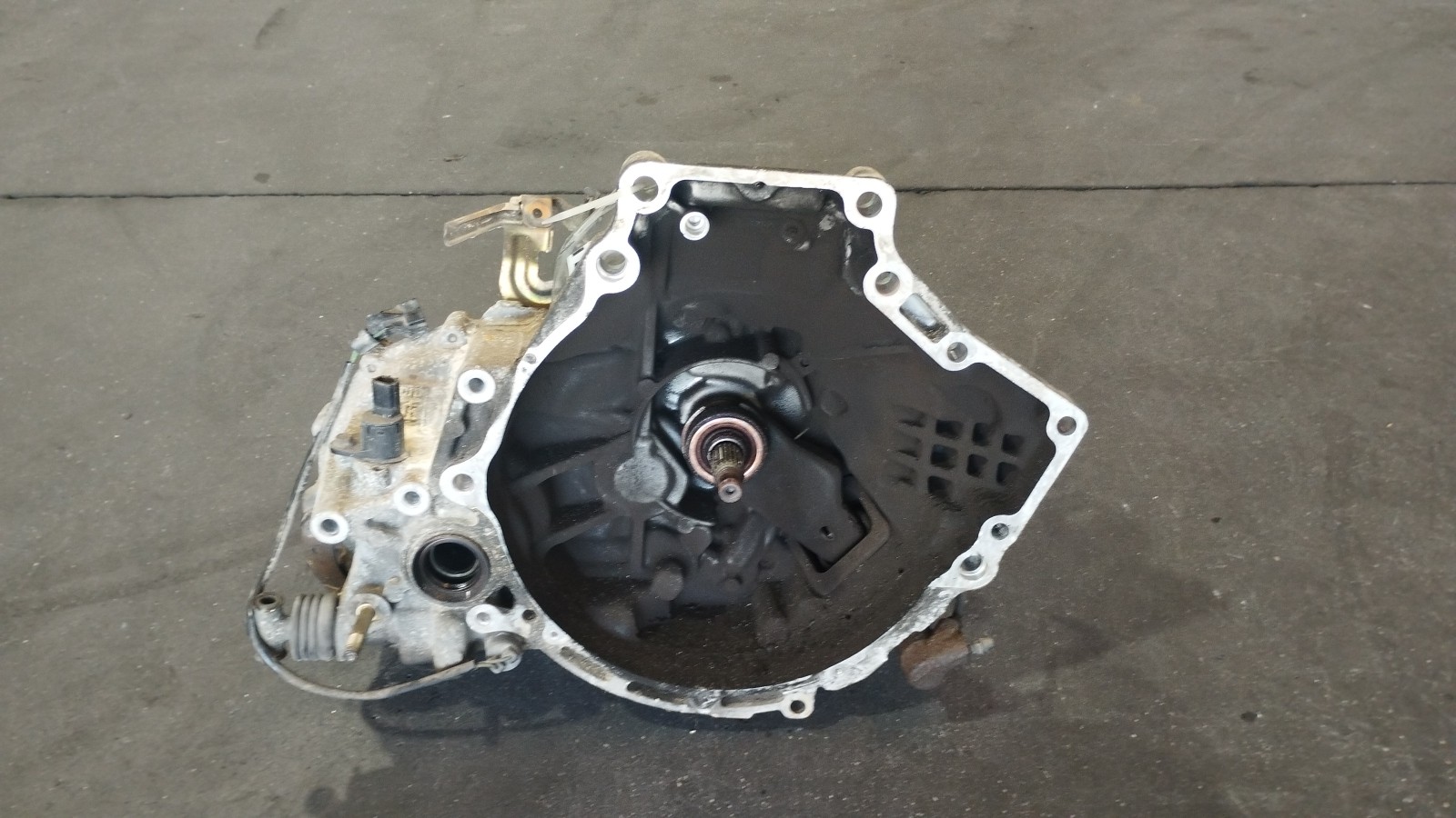 Boîte de vitesses MAZDA 323 P V (BA) | 96 - 98