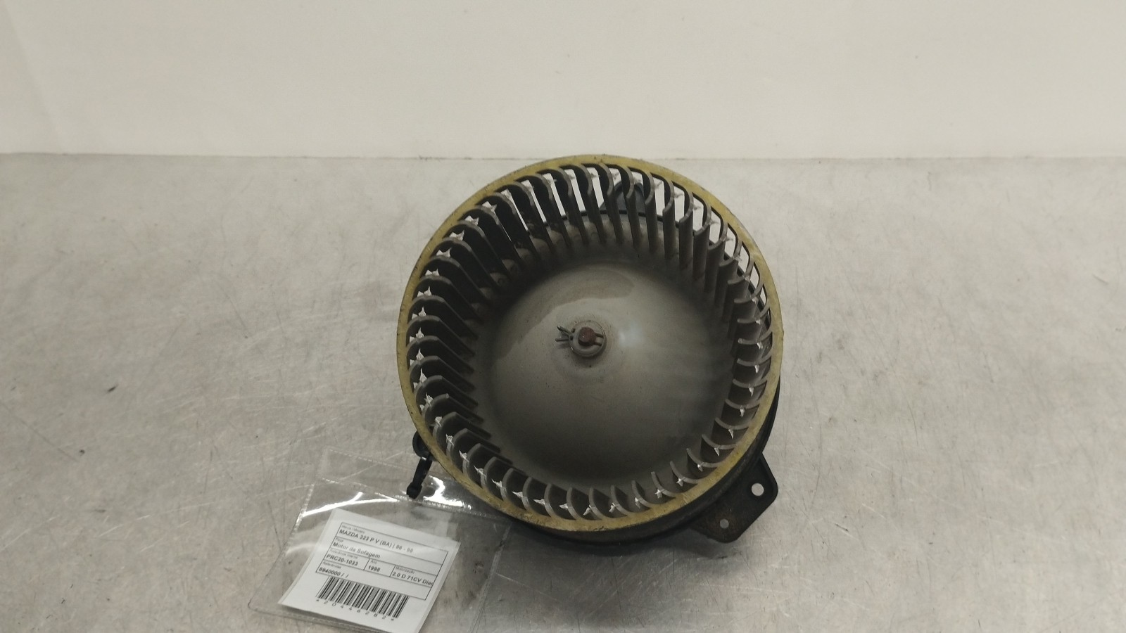 Moteur de chauffage  MAZDA 323 P V (BA) | 96 - 98