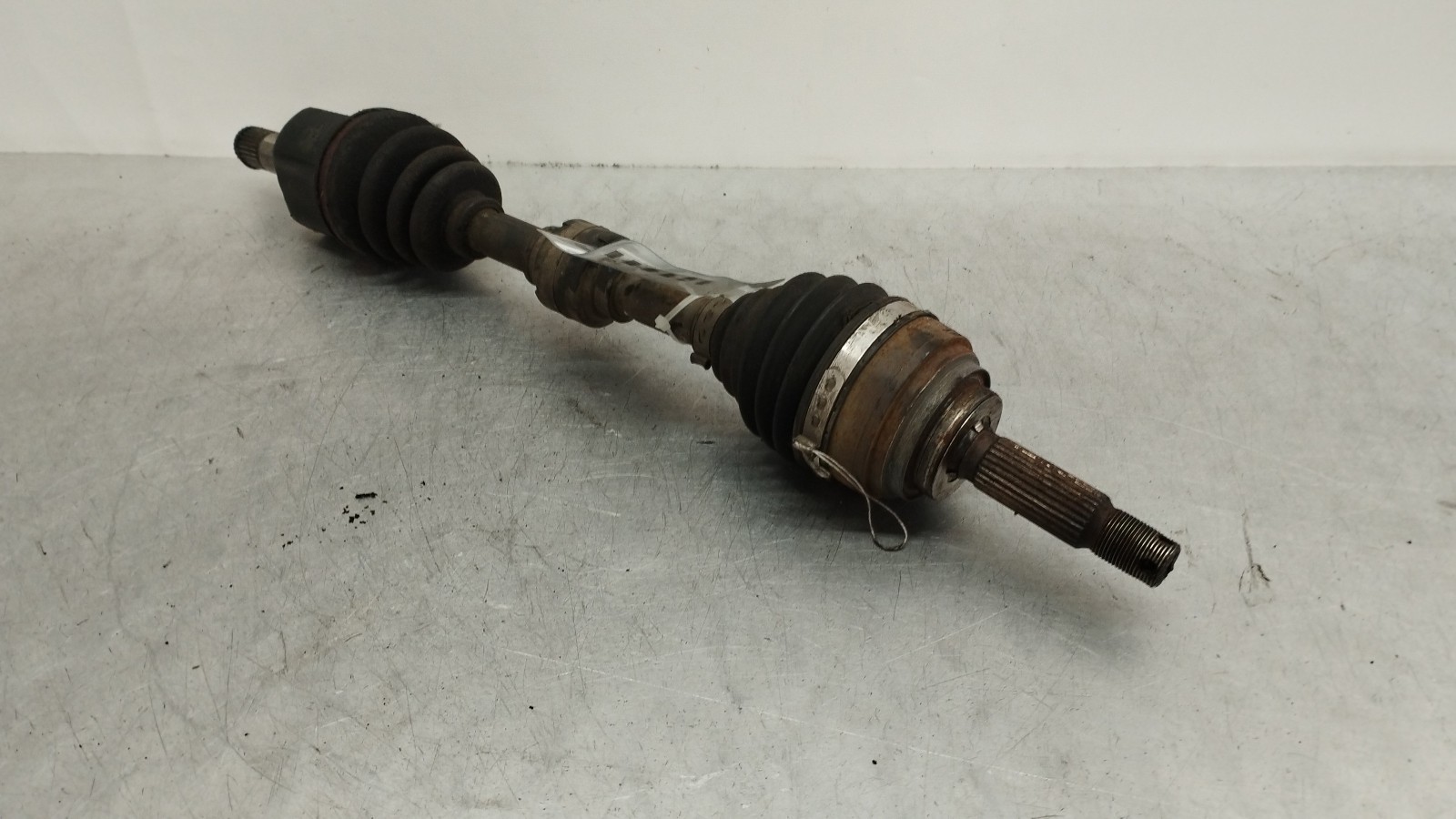 Left front driveshaft MITSUBISHI LANCER VI (CJ_, CP_) | 95 - 03