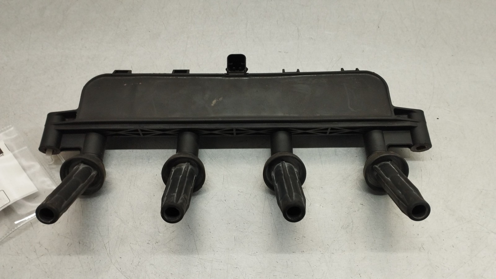 Bobine d´allumage PEUGEOT 206 Hatchback (2A/C) | 98 - 12 Imagem-1