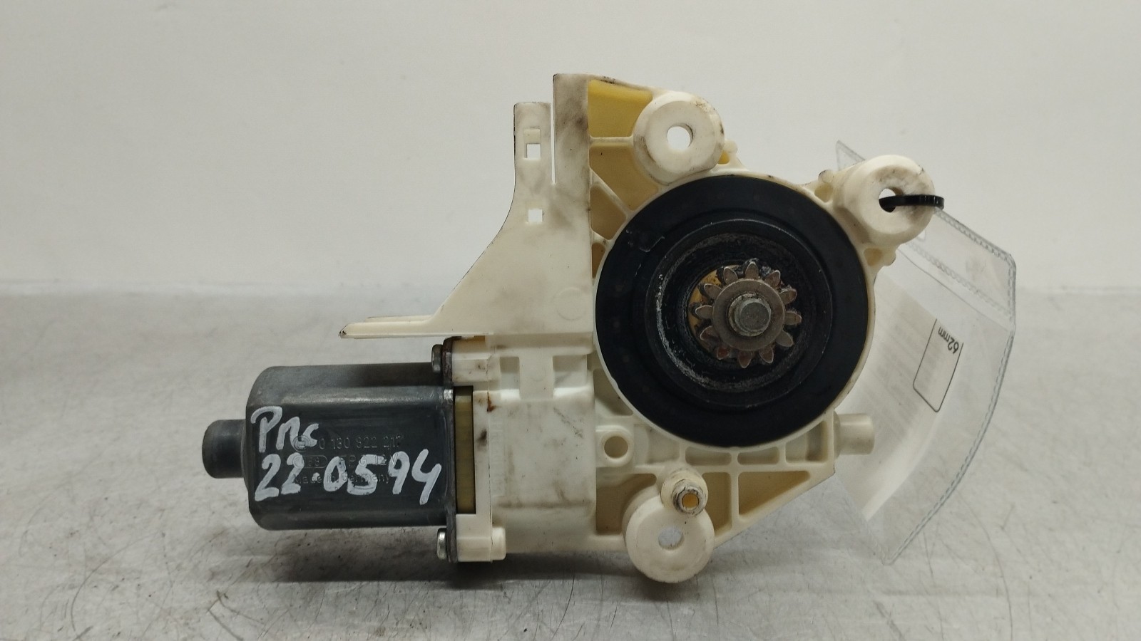 Moteur électrique de vitre avant gauche FORD FOCUS II (DA_, HCP, DP) | 04 - 13