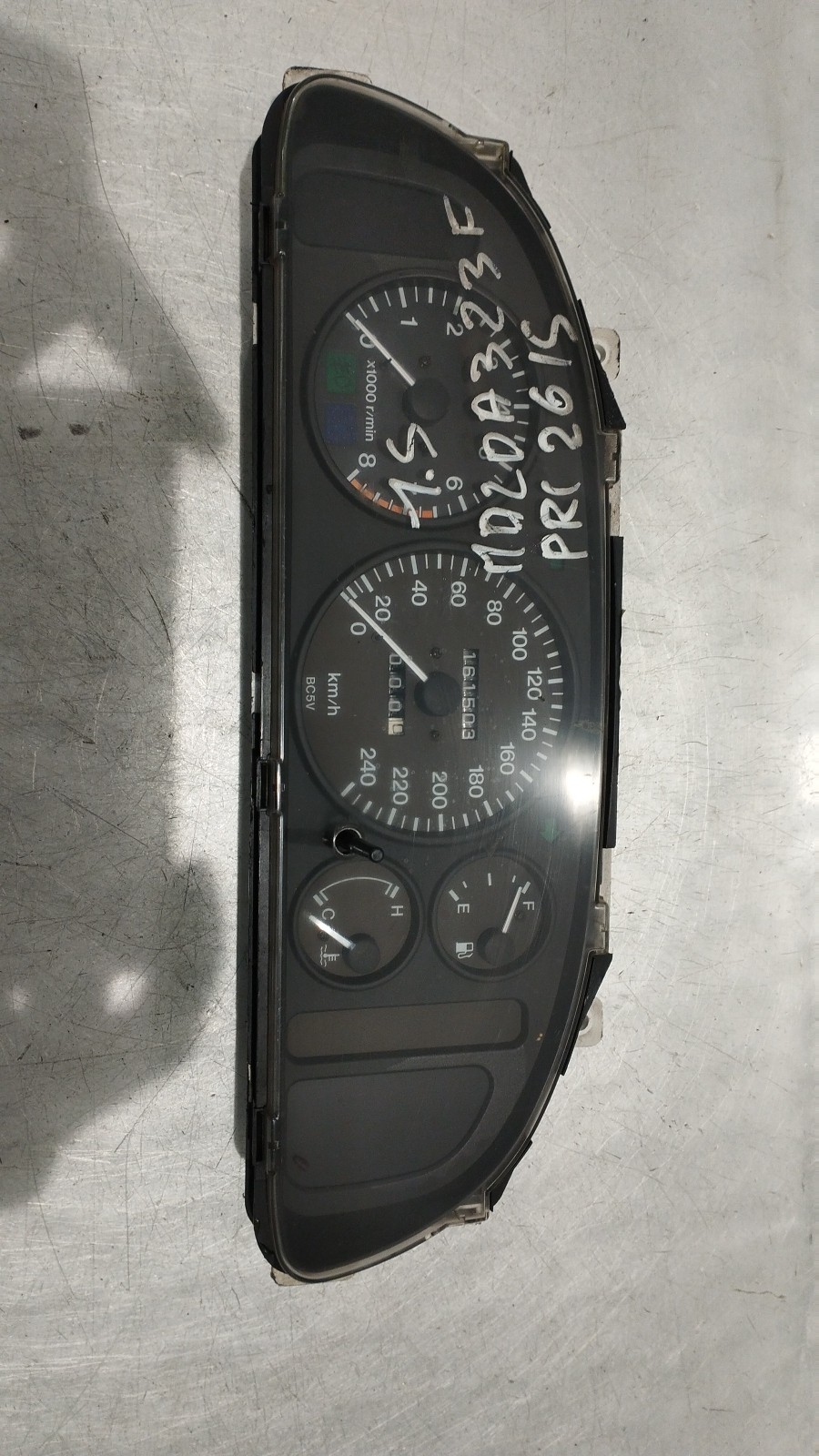 Compteur MAZDA 323 F V (BA) | 94 - 98