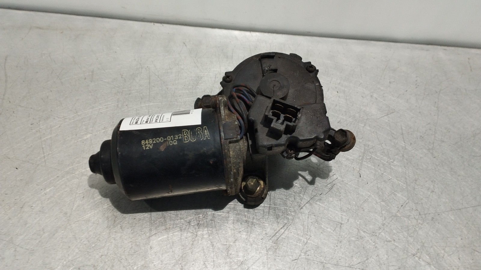 Front wiper motor MAZDA 323 F V (BA) | 94 - 98 Imagem-1