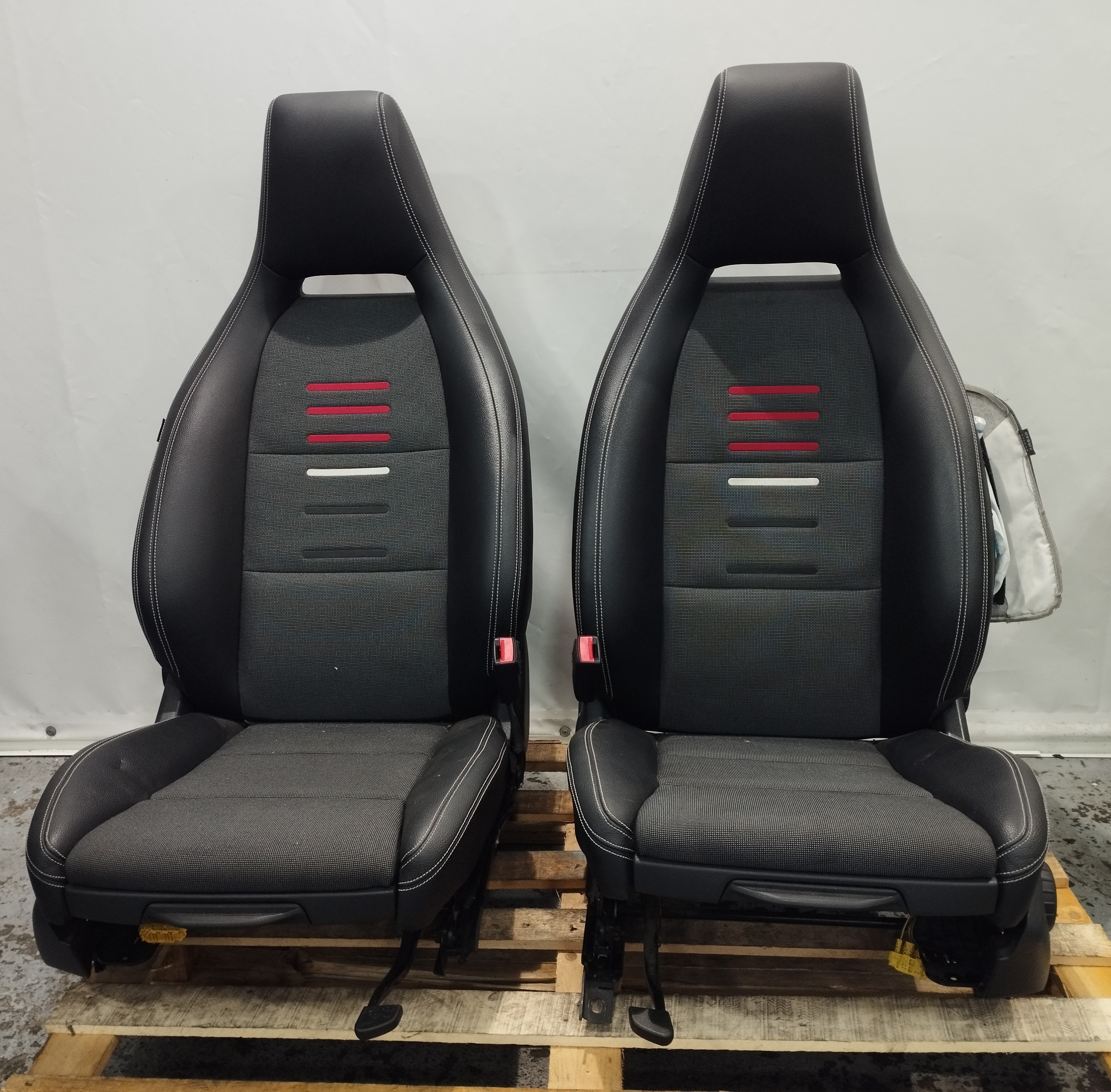 Intérieur Complet MERCEDES-BENZ A-CLASS (W176) | 12 - 18