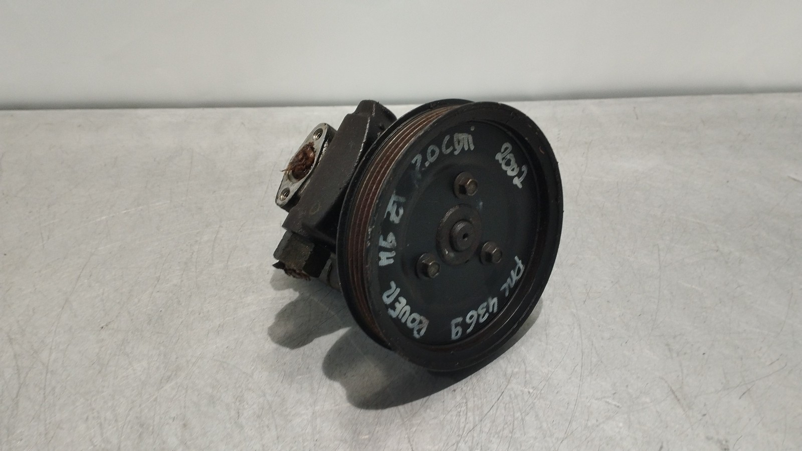 Steering pump MG MG ZT- T | 01 - 05 Imagem-1
